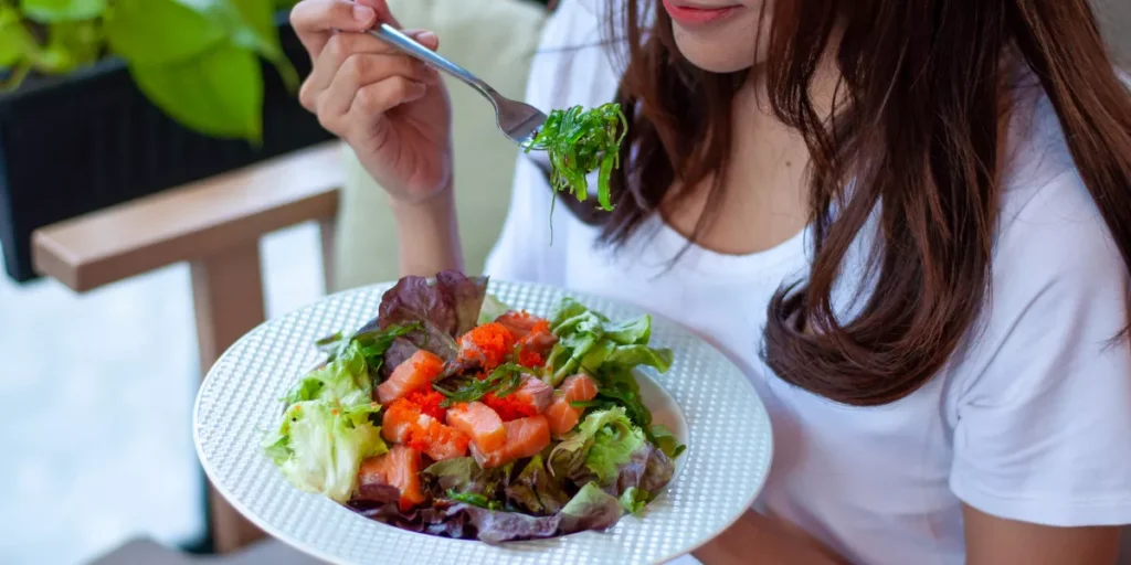 What Are the Common Myths About Healthy Eating? What Are the Common Myths About Healthy Eating?